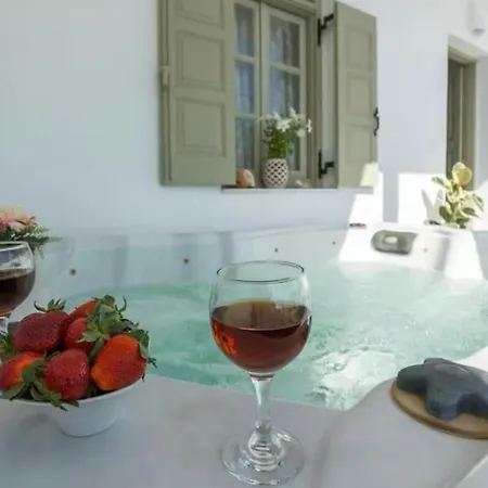Luxury Vacation Irene With Private Juccuzi Apartment Fira (Santorini)
